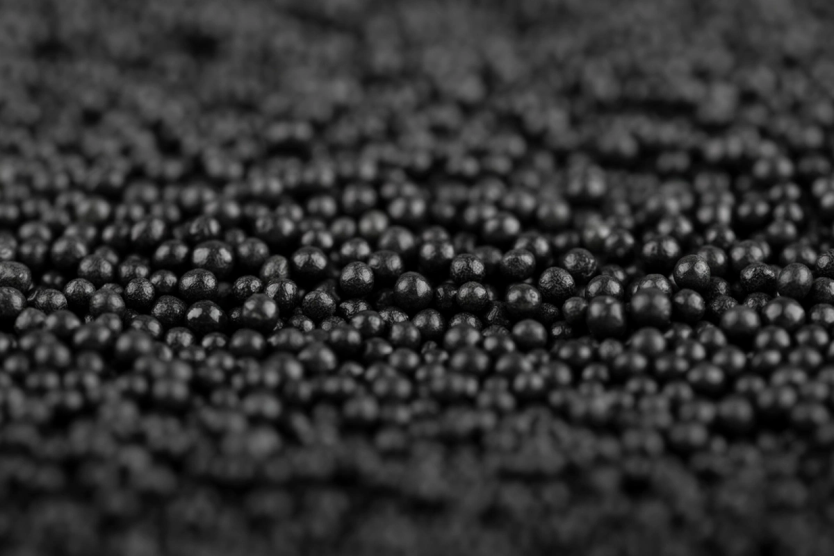 black-background-with-small-beads_23-2149872574